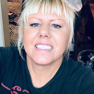 Meet your Posher, Tori